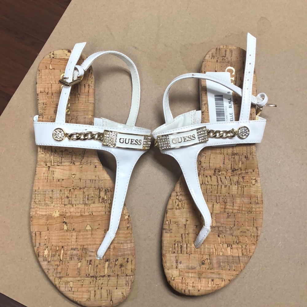 /#221, Size 6, NWT Guess Shoes/Sandals - Picture 4 of 7